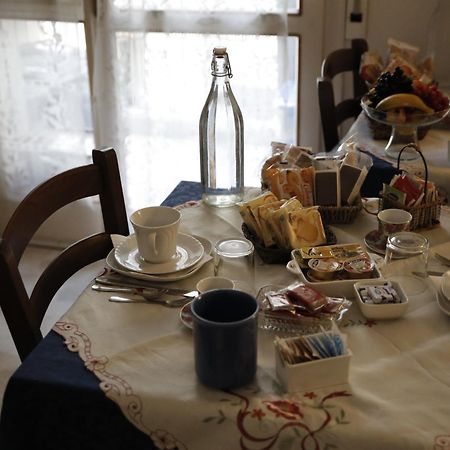 Bed & Breakfast Delle Rose Конельяно Экстерьер фото