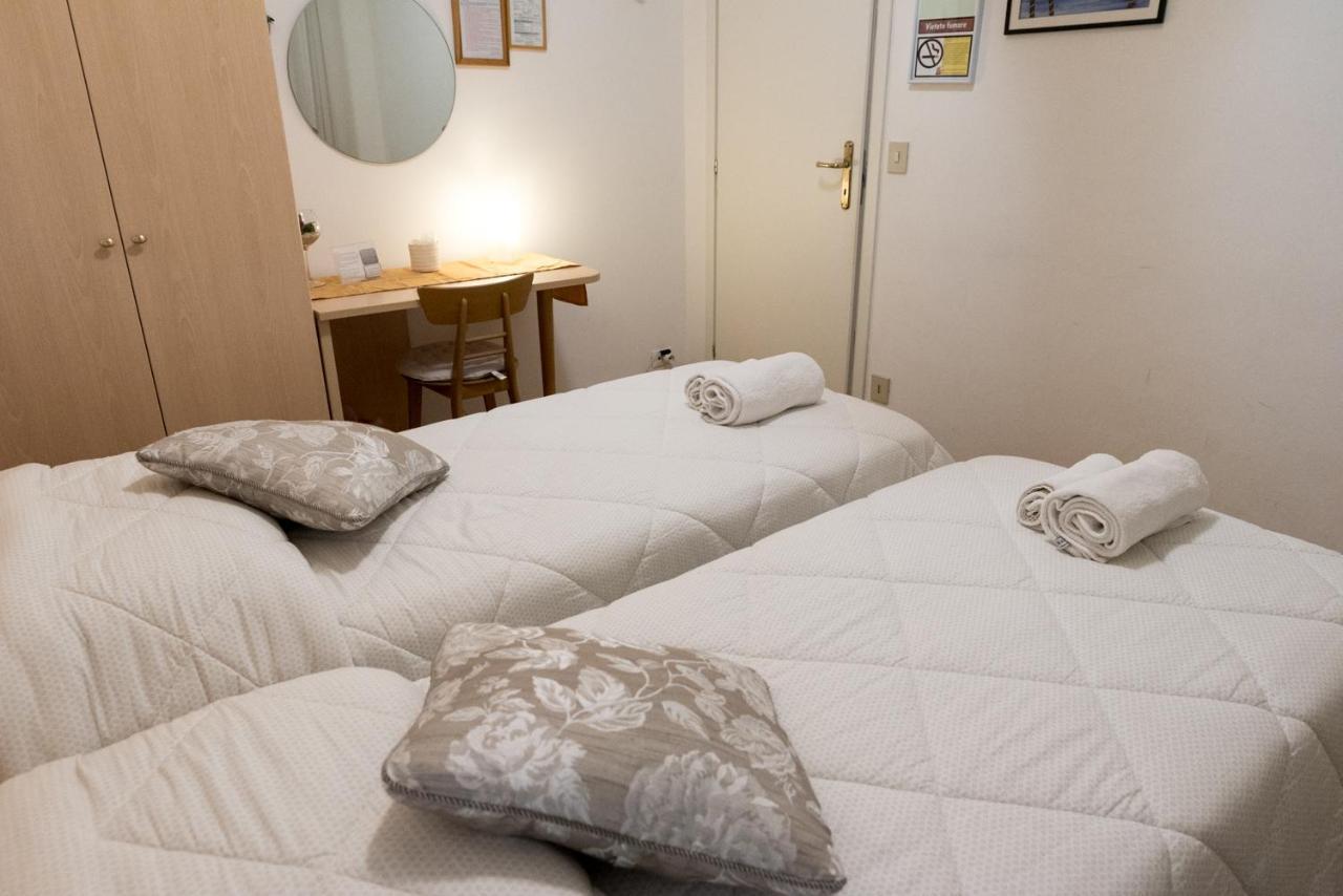 Bed & Breakfast Delle Rose Конельяно Экстерьер фото